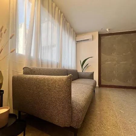 Signature - Athens