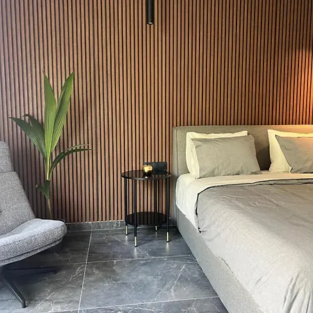 Signature - Athens